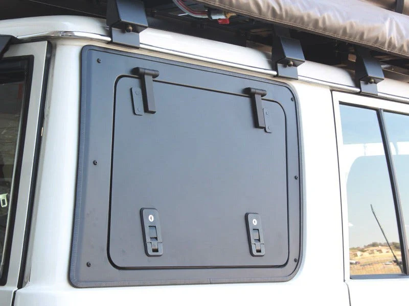 Toyota Land Cruiser 76 Gullwing Window / Right Hand Side Aluminium - Image 3